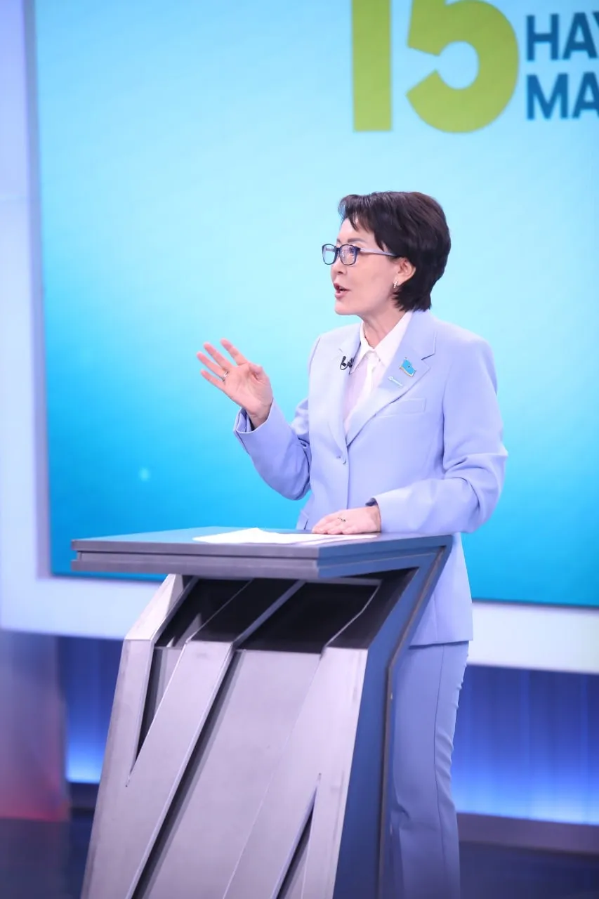 «Теңгені Ата Заңда бекіту «ортақ валюта» енгізу туралы қауесеттерге құқықтық тұрғыдан тосқауыл қояды»