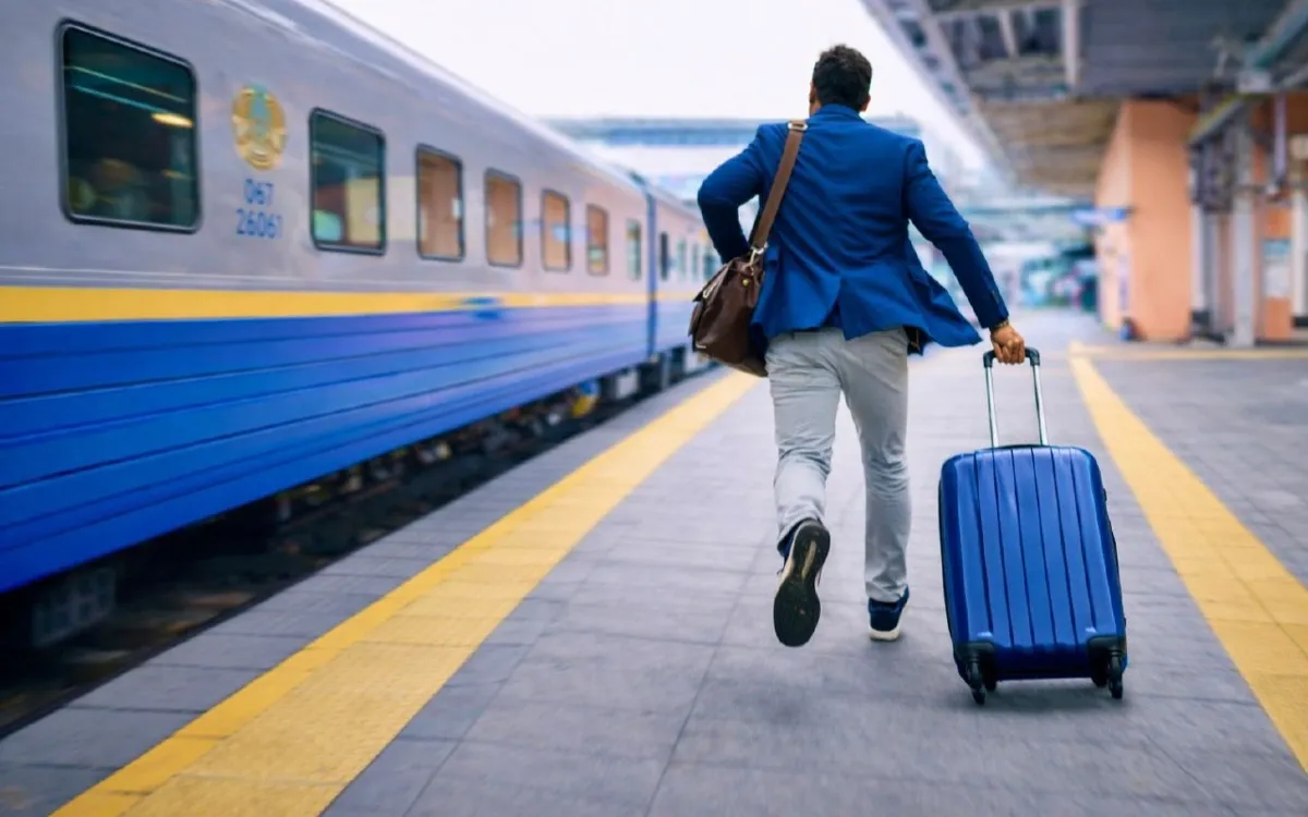 Пойыздан қалып қойған жағдайда билет құнын қалай қайтарып алуға болады  