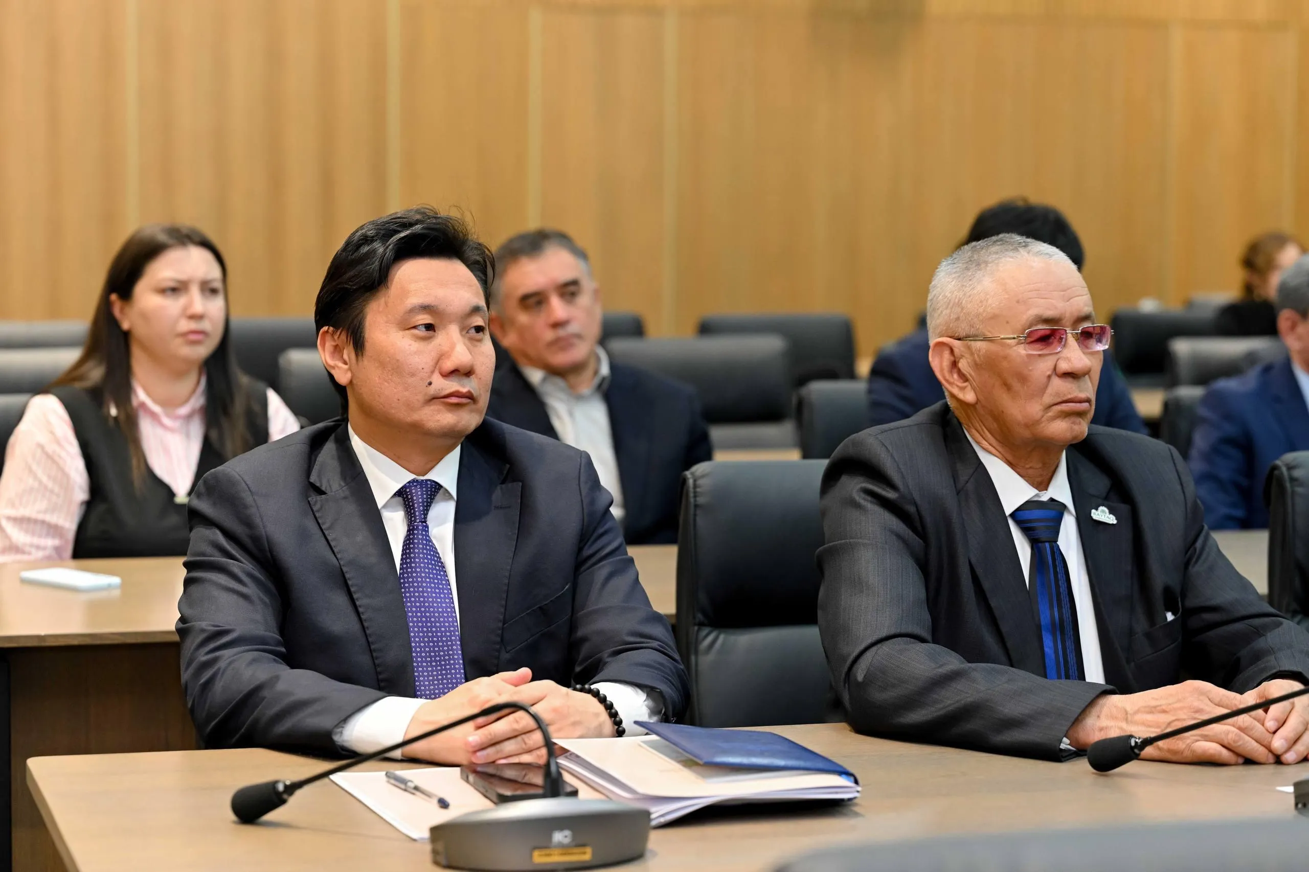 Абай облысының қоғамдық кеңес мүшелері жаңа Конституцияны қолдайтындарын жеткізді