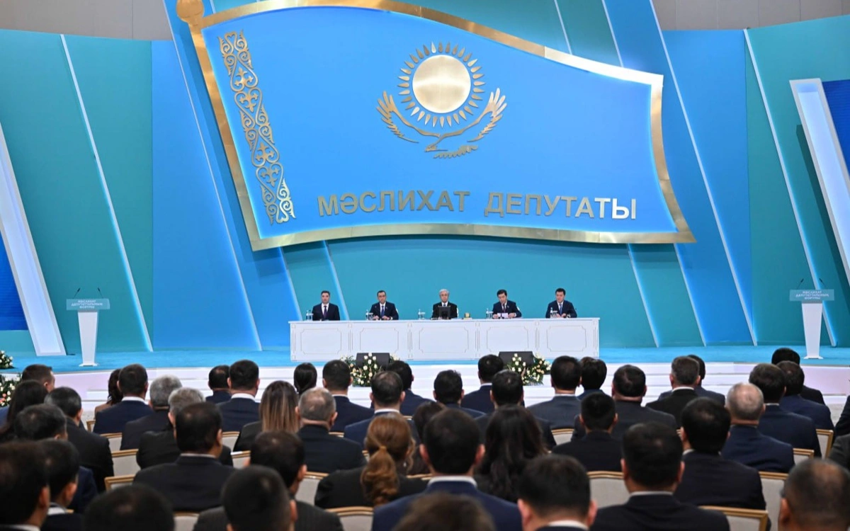 ӘәКасым-Жомарт Токаев принимает участие в III республиканском форуме депутатов маслихатов