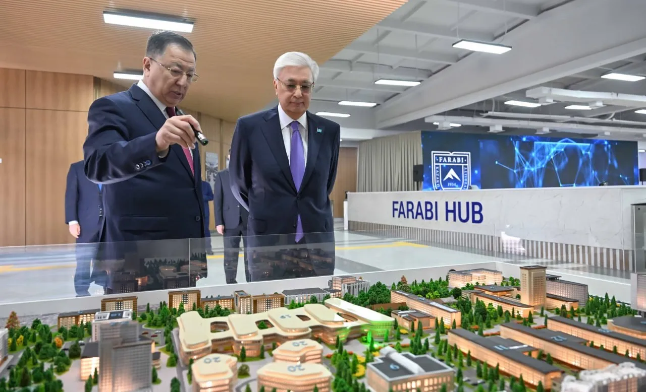 Мемлекет басшысы әл-Фараби атындағы Қазақ ұлттық университетіне барды