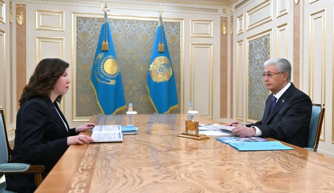 Президент Оқу-ағарту министріне Qazaq Digital mektebi жобасын іске асыруды тапсырды