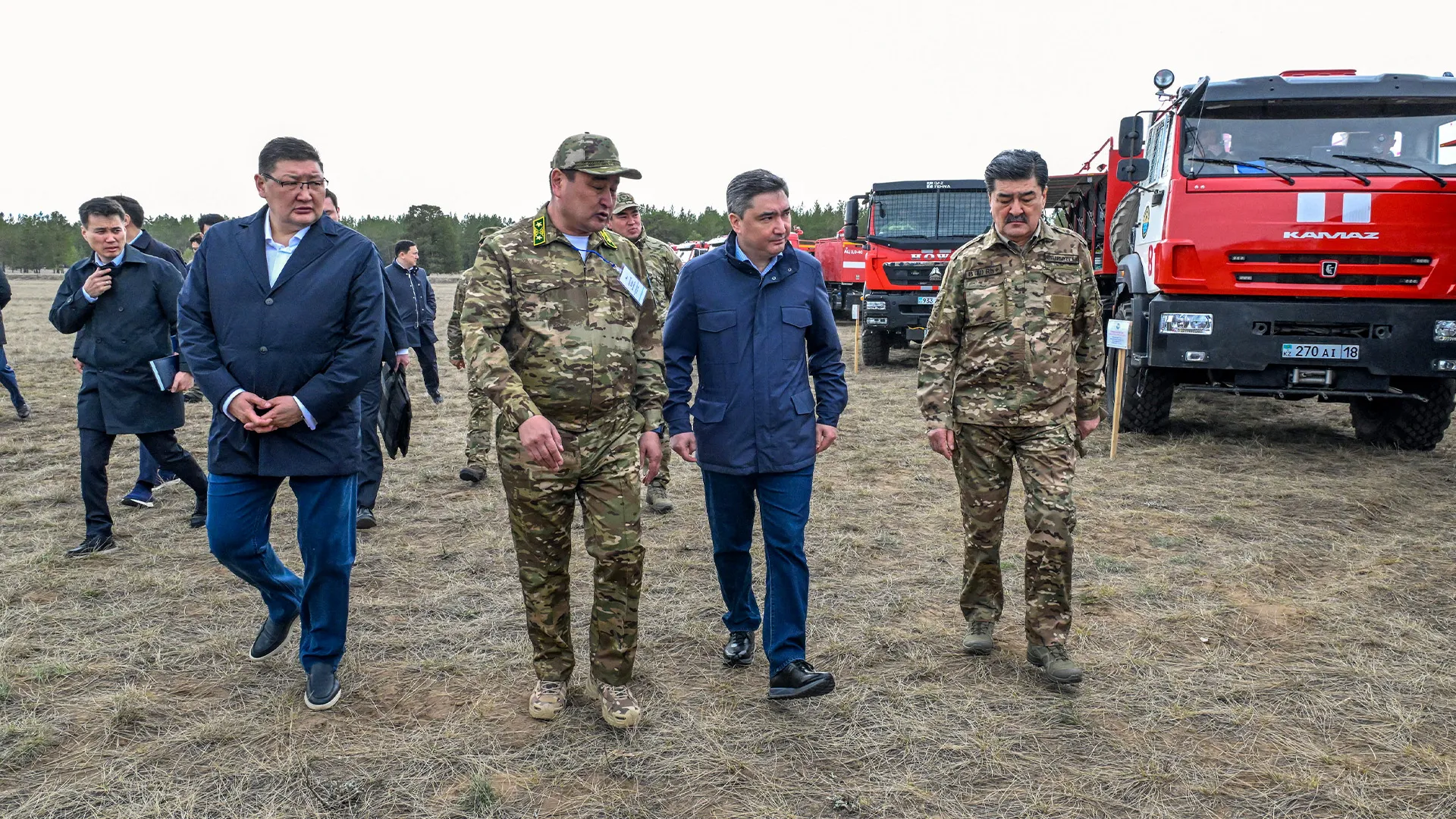 Олжас Бектенов проверил готовность системы раннего обнаружения лесных пожаров и оснащенность «Семей орманы»