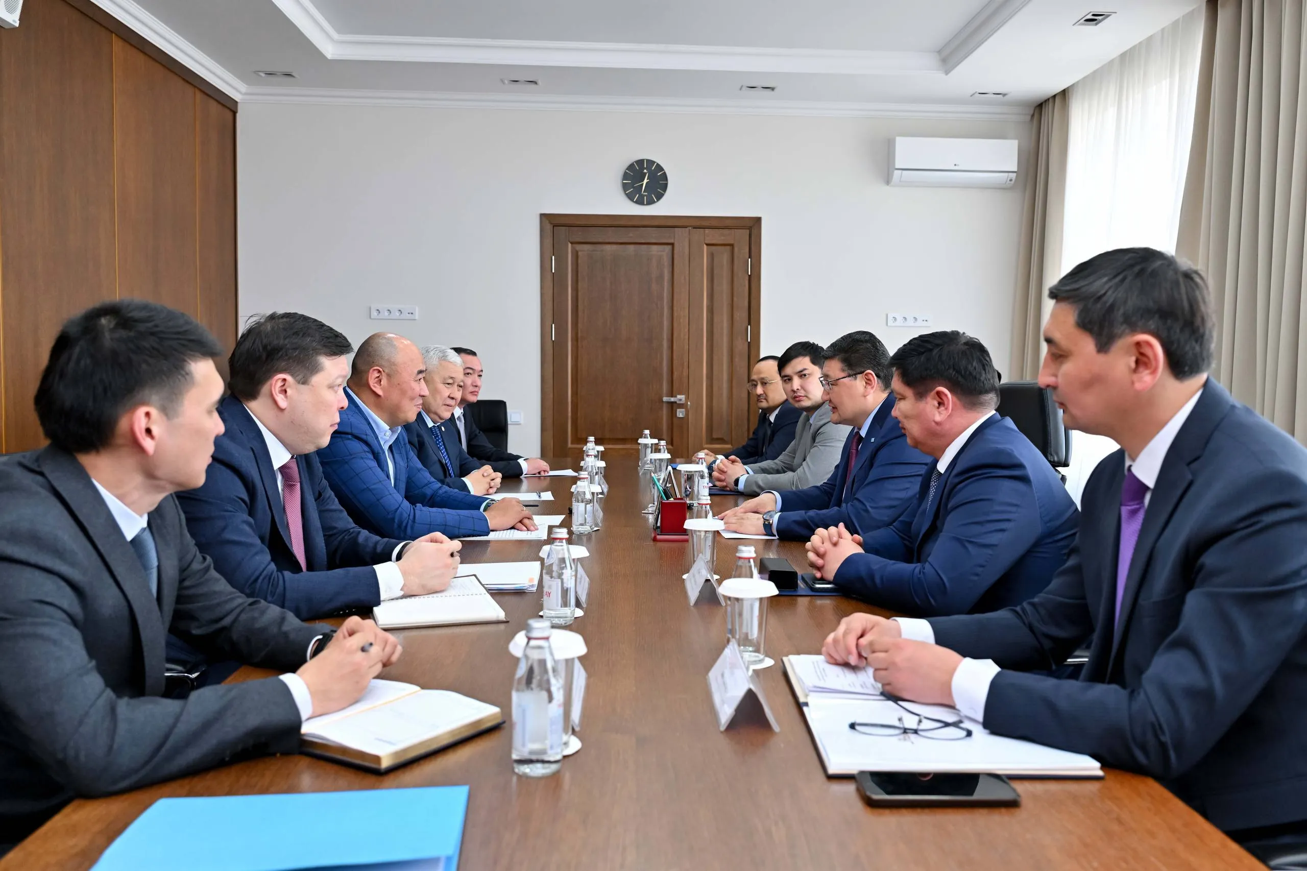 Аким области встретился с руководителем Национальной палаты предпринимателей «Атамекен»