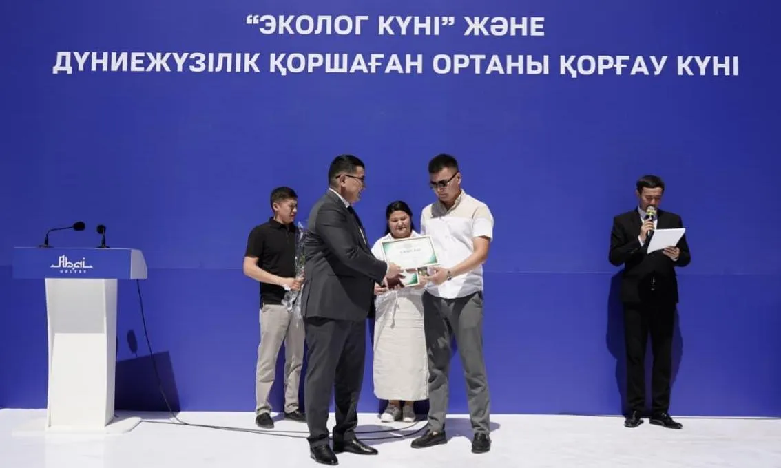 Семейде Дүниежүзілік қоршаған ортаны қорғау күні мен Эколог күні атап өтілді